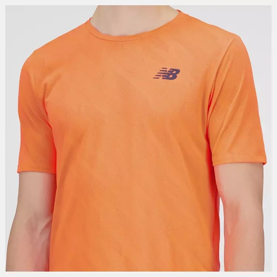 Koszulka do biegania New Balance  TOP Q SPEED JACQUARD SHORT SLEEVE -  MT23281NDF