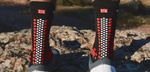 Skarpety COMPRESSPORT ProRacing Socks V4 TRAIL Black/Red