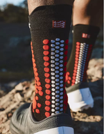 Skarpety COMPRESSPORT ProRacing Socks V4 TRAIL Black/Red