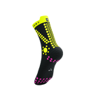 Skarpety COMPRESSPORT ProRacing Socks V4 TRAIL Black/Safe Yellow/Neo Pink