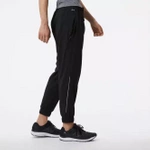 Spodnie New Balance IMPACT RUN WOVEN PANT MP21272BK